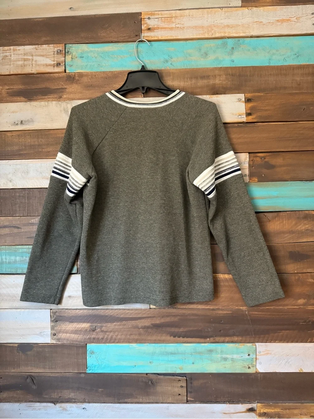 Vintage Hipwear Olive Green Striped V-Neck Sweater Y2K Skater Grunge |Size L - Picture 2 of 8